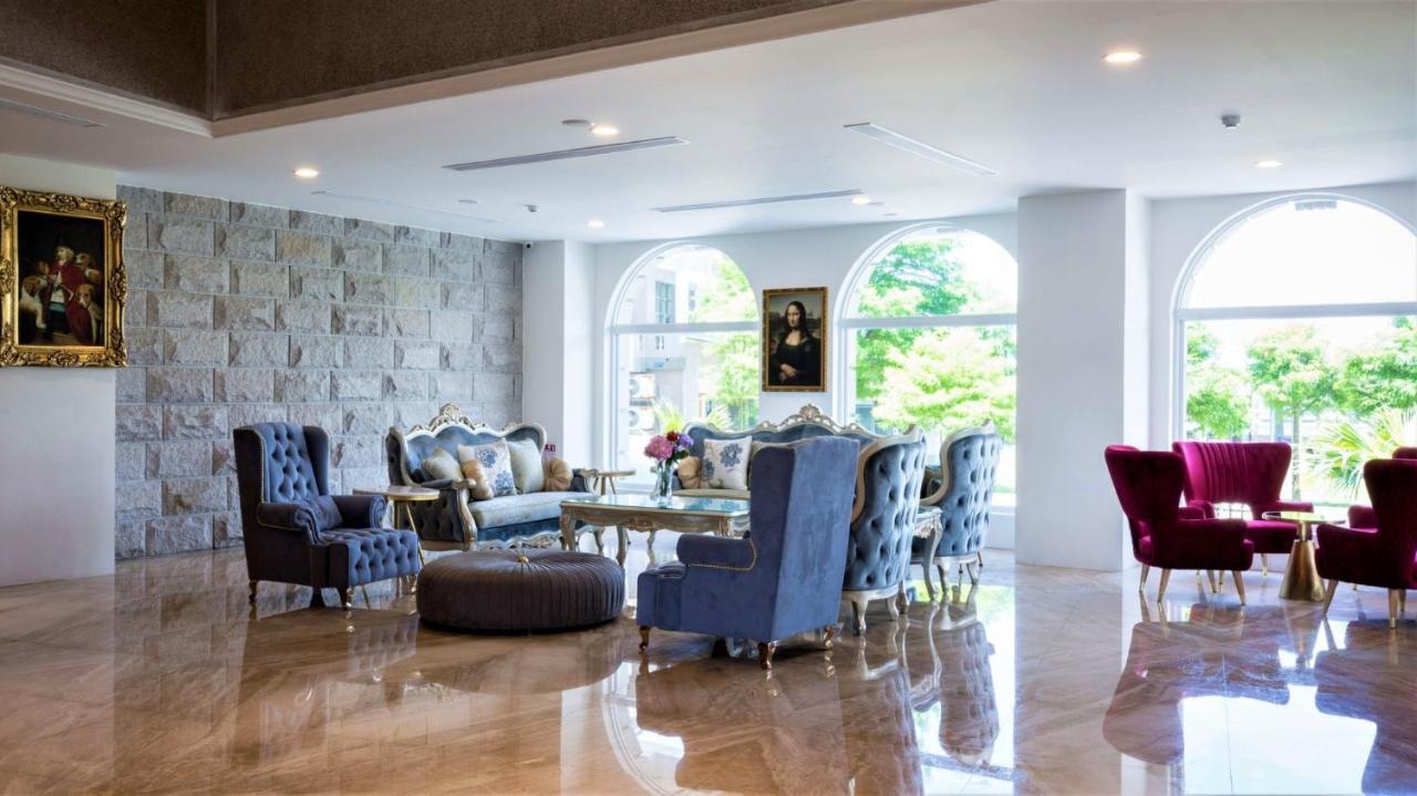 The White Paris Hotel Jiaoxi Bagian luar foto